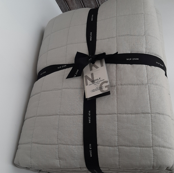 West Elm Belgian Flax Linen Frayed Edge King Quilt Platinum Gray - Picture 7 of 12